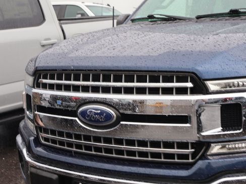 Used 2020 Ford F150 XLT w/ Equipment Group 302A Luxury AWD/4WD image 2