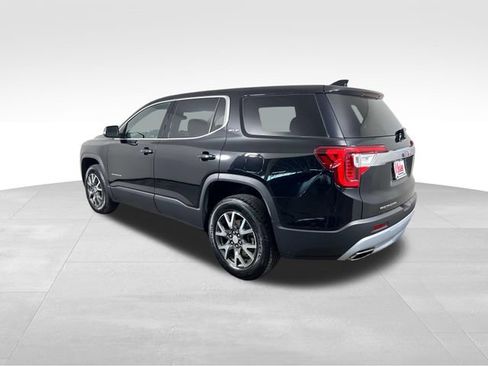 Used 2023 GMC Acadia SLE FWD image 4