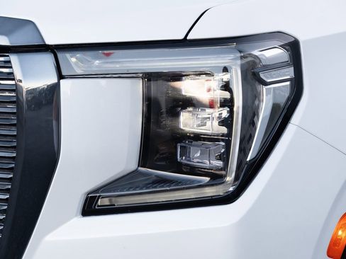 Used 2024 GMC Yukon Denali Ultimate image 25