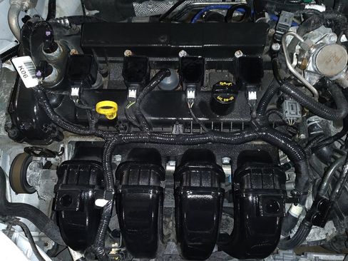 Used 2017 Ford Focus SE FWD image 30