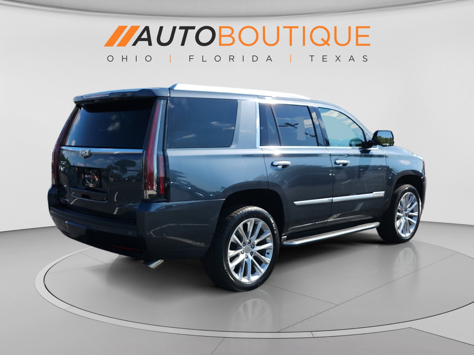 Used 2020 Cadillac Escalade Luxury AWD/4WD image 5