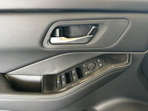New 2026 Nissan Rogue SV w/ Cold Weather Package FWD image 8