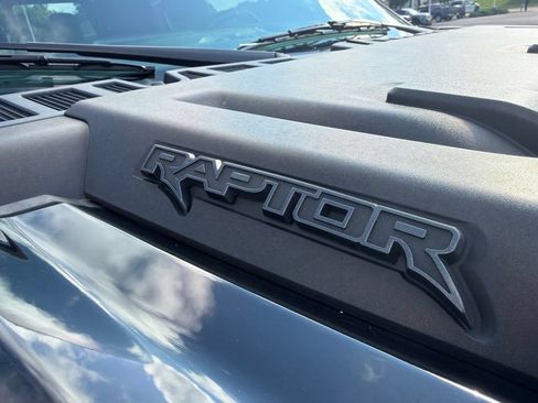 Used 2023 Ford F150 Raptor w/ Raptor Carbon Fiber Package AWD/4WD image 9