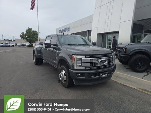 Used 2019 Ford F350 Platinum w/ Platinum Ultimate Package AWD/4WD image 1