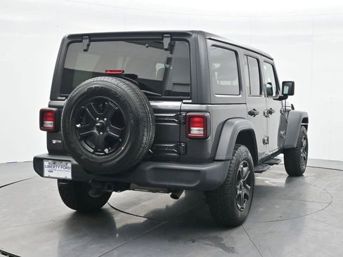 Used 2018 Jeep Wrangler Unlimited Sport S image 6