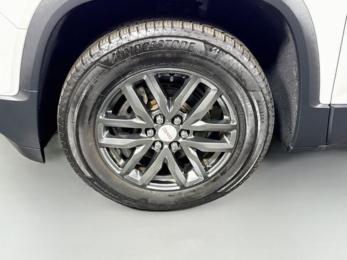 Used 2017 GMC Acadia SLT FWD image 13