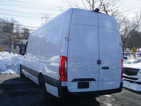 New 2025 Mercedes-Benz Sprinter 2500 image 4