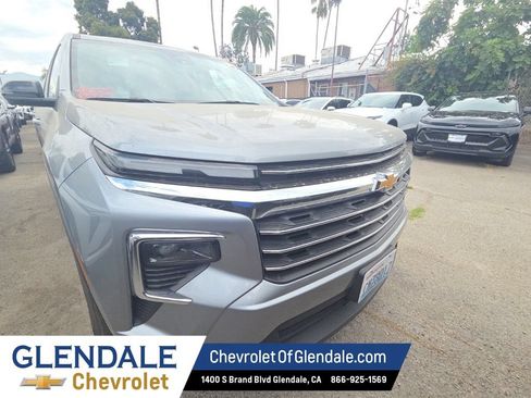 Certified 2024 Chevrolet Traverse LT AWD/4WD image 9