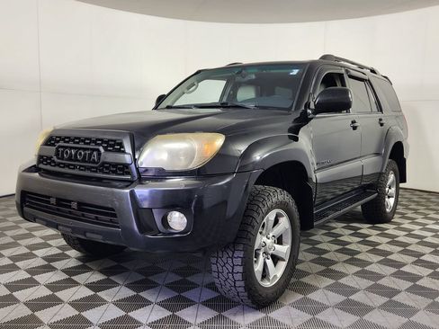 Used 2006 Toyota 4Runner Limited AWD/4WD image 3