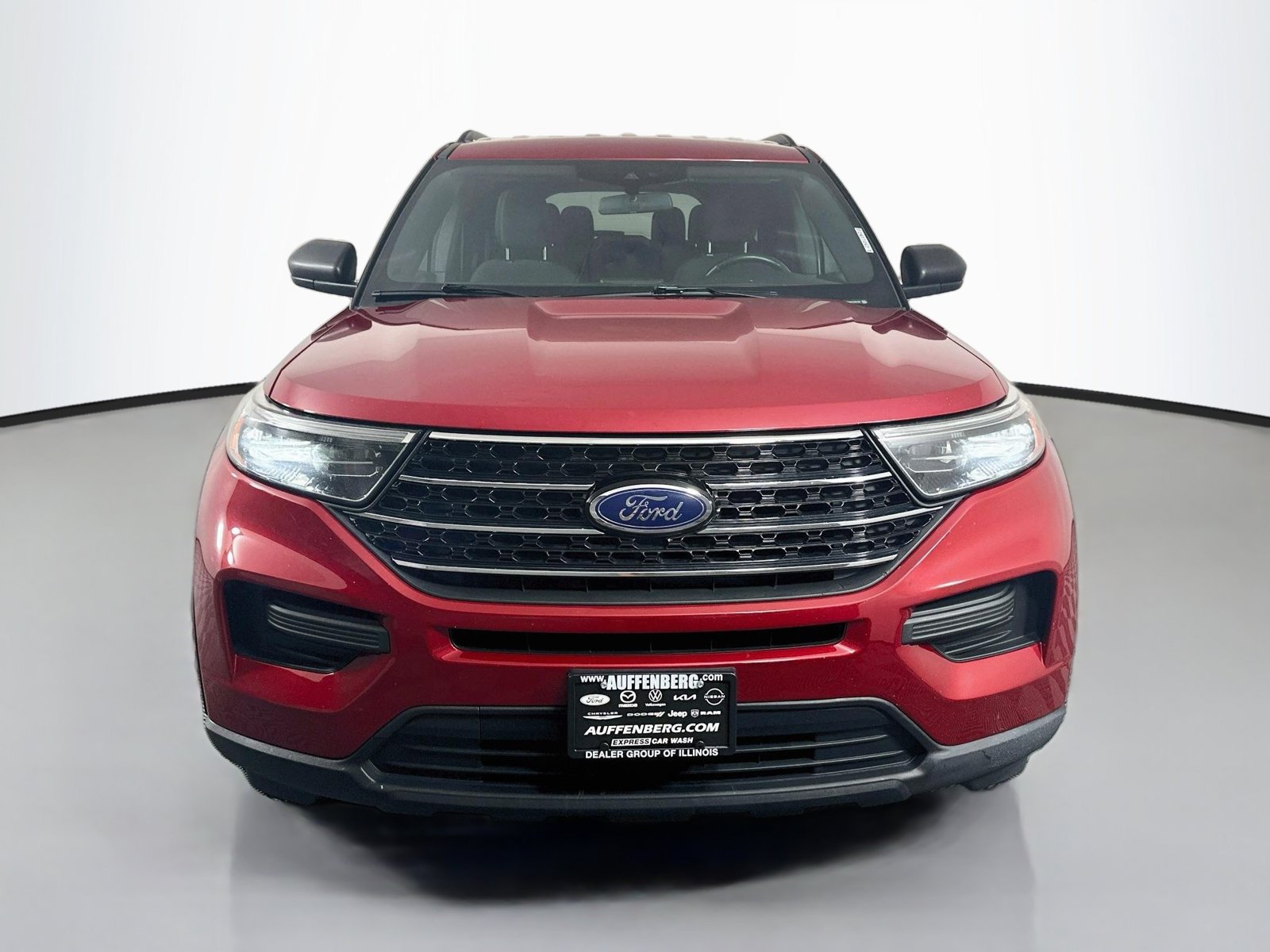 Used 2020 Ford Explorer XLT w/ Class III Trailer Tow Package AWD/4WD image 2