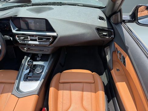 Certified 2023 BMW Z4 sDrive30i w/ Premium Package RWD image 28