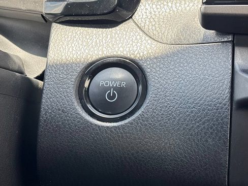 Used 2025 Toyota Camry LE FWD image 18