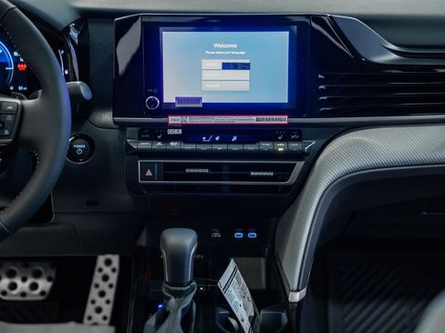 New 2026 Toyota Camry SE image 20