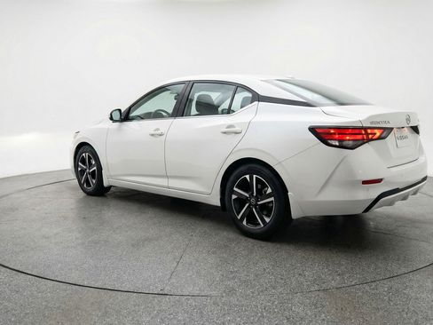 Used 2025 Nissan Sentra SV FWD image 6