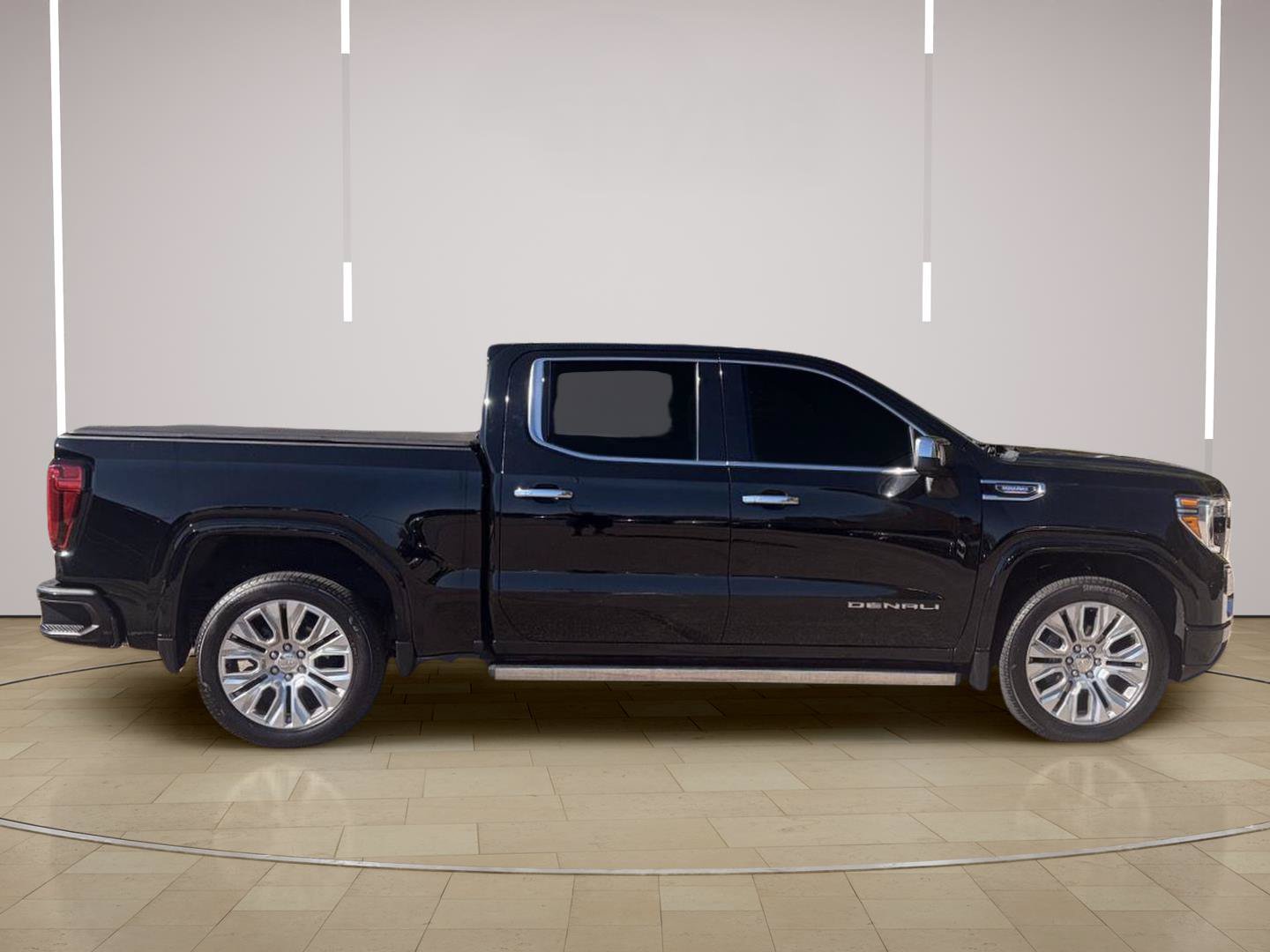 Used 2022 GMC Sierra 1500 Denali w/ Denali Premium Package AWD/4WD image 5