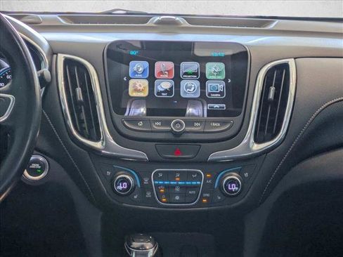 Used 2018 Chevrolet Equinox Premier AWD/4WD image 14