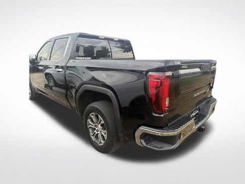 Used 2026 GMC Sierra 1500 SLT RWD image 5