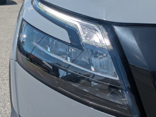 Used 2024 Nissan Pathfinder Rock Creek AWD/4WD image 10