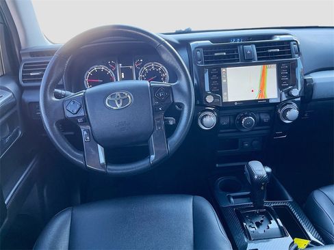 Used 2020 Toyota 4Runner TRD Off-Road Premium image 23