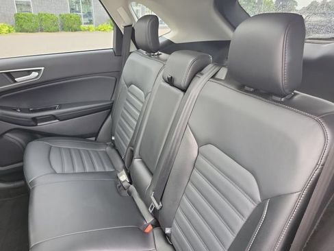 Used 2018 Ford Edge SEL w/ Canadian Touring Package AWD/4WD image 26
