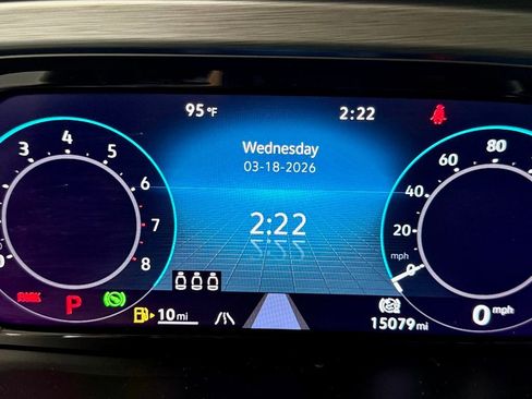 Used 2025 Volkswagen Atlas Cross Sport SE image 26