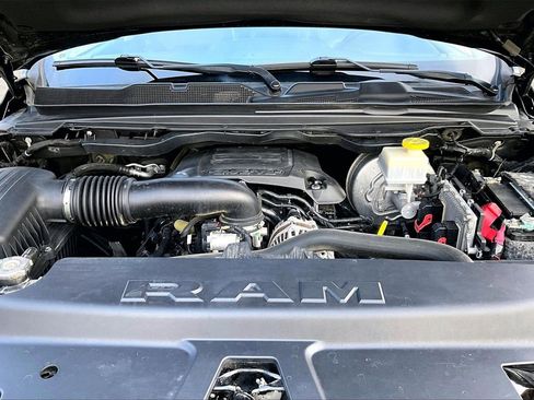 Certified 2019 RAM 1500 Laramie image 37