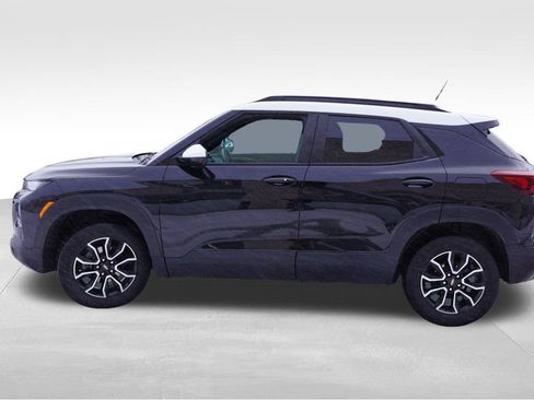 Certified 2023 Chevrolet TrailBlazer ACTIV image 11