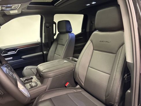 New 2026 GMC Sierra 1500 Denali AWD/4WD image 23