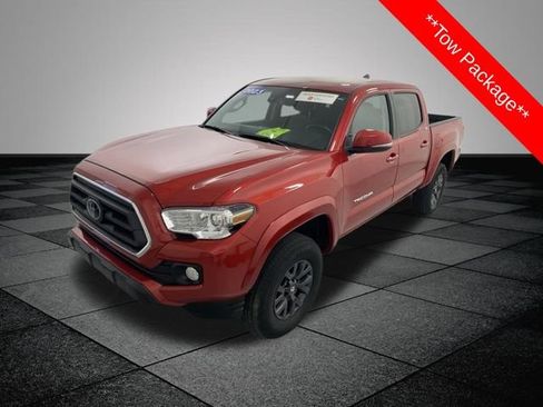 Certified 2023 Toyota Tacoma SR5 AWD/4WD image 3