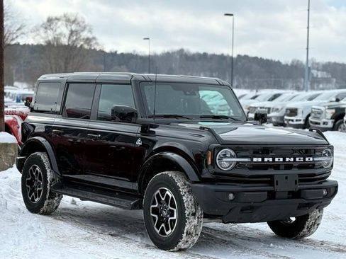 Certified 2025 Ford Bronco Outer Banks image 36