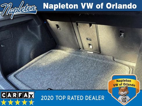 Used 2022 Volkswagen Taos SE image 34