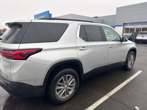 Certified 2022 Chevrolet Traverse LT image 4