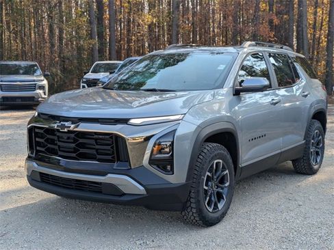 New 2026 Chevrolet Equinox ACTIV w/ Safety and Technology Package image 5