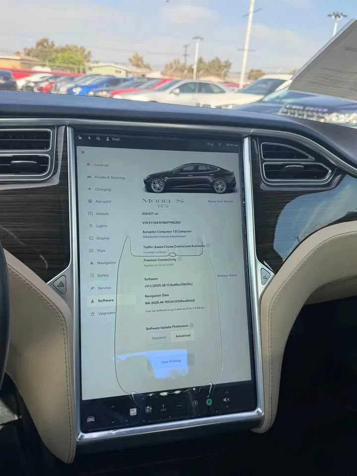 Used 2014 Tesla Model S 60 RWD image 10