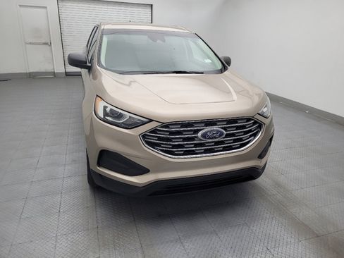Used 2020 Ford Edge SE FWD image 14