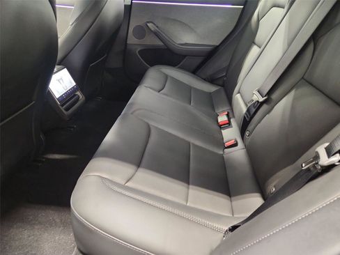 Used 2025 Tesla Model 3 Long Range RWD image 24