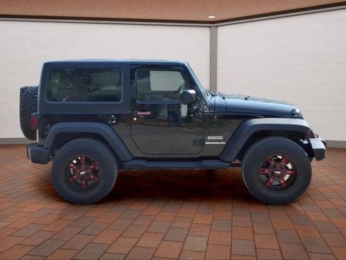 Used 2014 Jeep Wrangler Sport AWD/4WD image 4