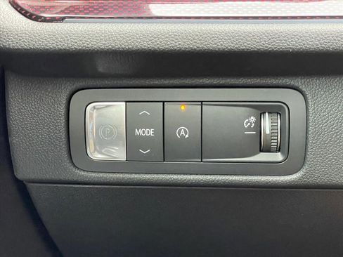 New 2026 Chevrolet Traverse RS FWD image 18