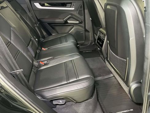 New 2026 Porsche Cayenne S AWD/4WD image 23