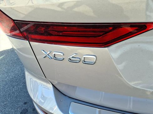 New 2026 Volvo XC60 B5 Ultra w/ Protection Package Premier image 5