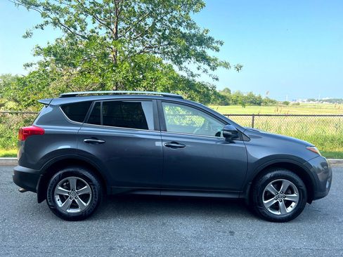 Used 2015 Toyota RAV4 XLE image 6