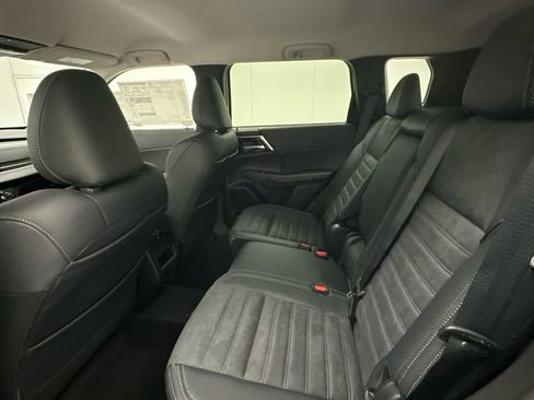 New 2026 Nissan Rogue SL image 10