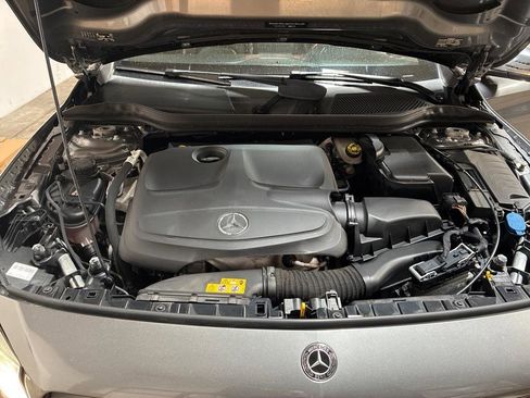 Used 2018 Mercedes-Benz GLA 250 4MATIC image 29