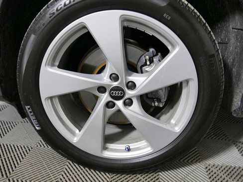 Used 2025 Audi Q5 Premium Plus w/ Premium Plus AWD/4WD image 10