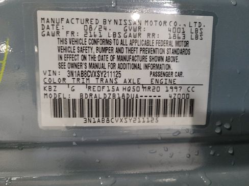 Used 2025 Nissan Sentra SV FWD image 33