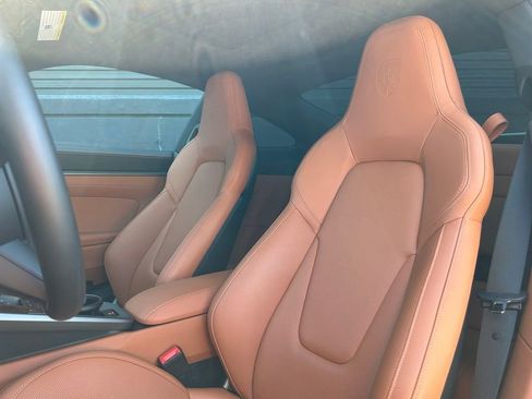 Certified 2025 Porsche 911 Carrera RWD image 21
