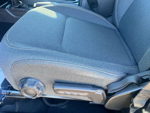 Certified 2025 Jeep Wrangler Willys image 19