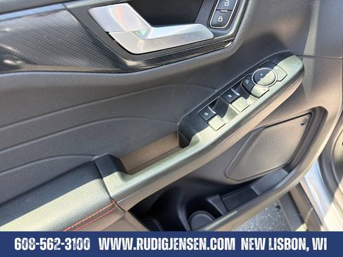 Used 2024 Ford Escape ST-Line w/ Tech Pack #1 AWD/4WD image 11