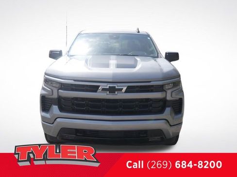 Used 2023 Chevrolet Silverado 1500 RST w/ Rally Edition image 2