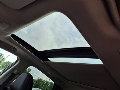 New 2025 Nissan Murano SL w/ Cargo Package AWD/4WD image 18